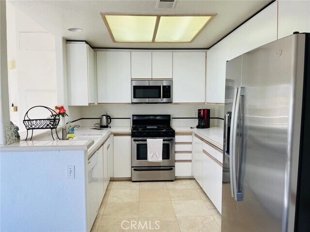 Foto del edificio - 34 Sandpiper Ln