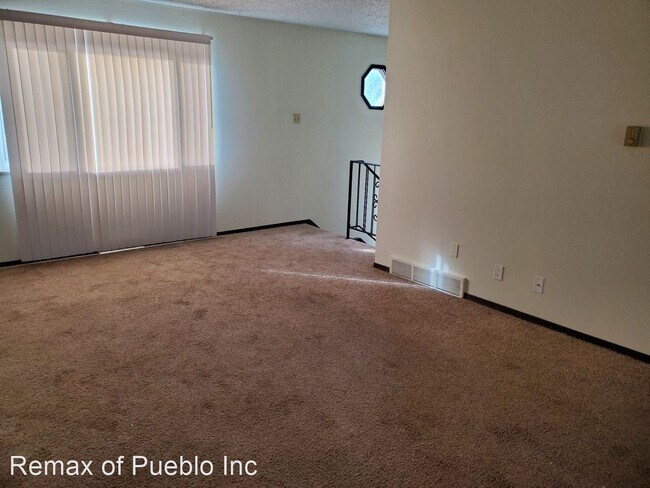 Building Photo - 3 br, 1.5 bath House - 3503 GEM