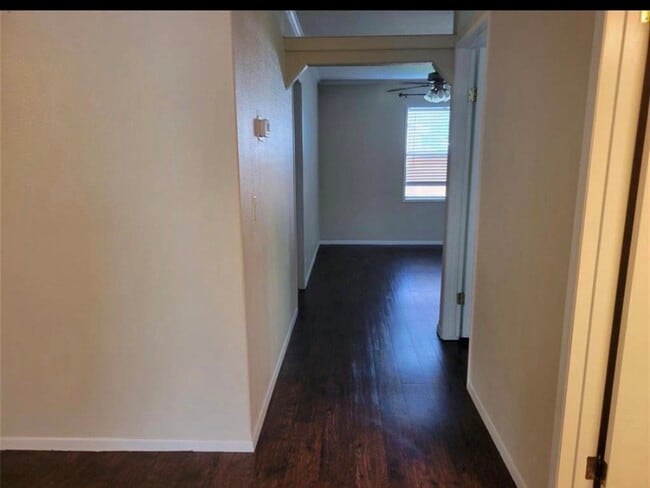 Building Photo - 21415 Snowblossom Ln