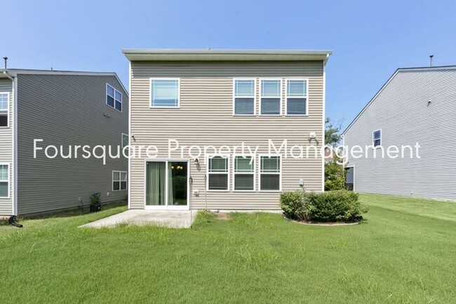 Building Photo - Single Family Home | 2nd Floor Bonus Room ...