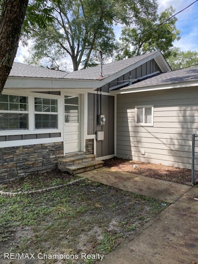 Building Photo - 3 br, 2 bath House - 5802 Springhill Ave.