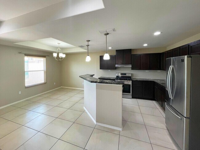 Foto del edificio - 5306 Hacienda Ln