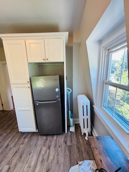 Building Photo - 145 Carpenter Ave