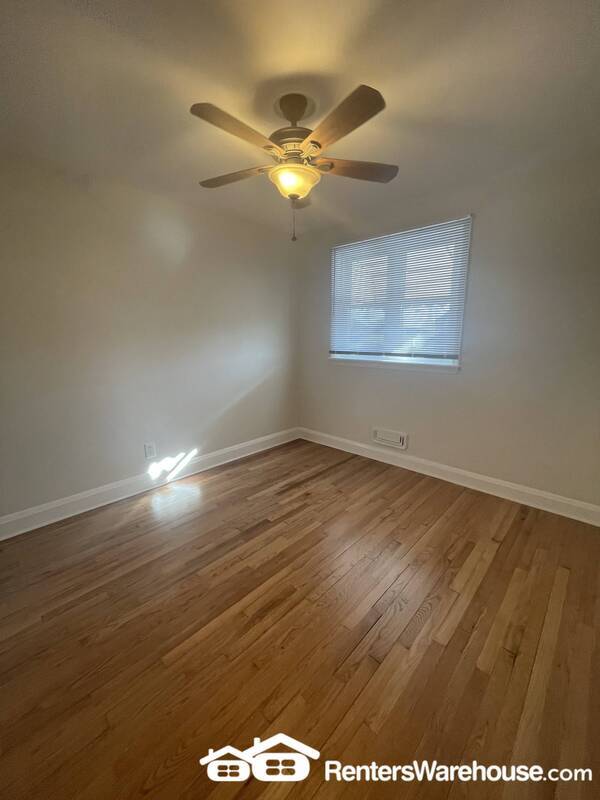 Building Photo - 2363 Searles Rd