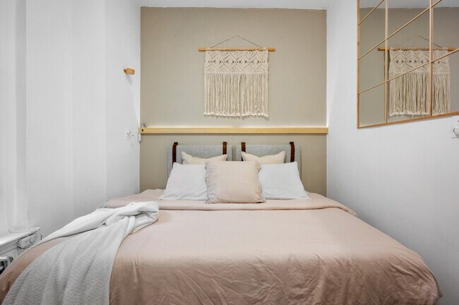 Foto del edificio - 400 W 47th St