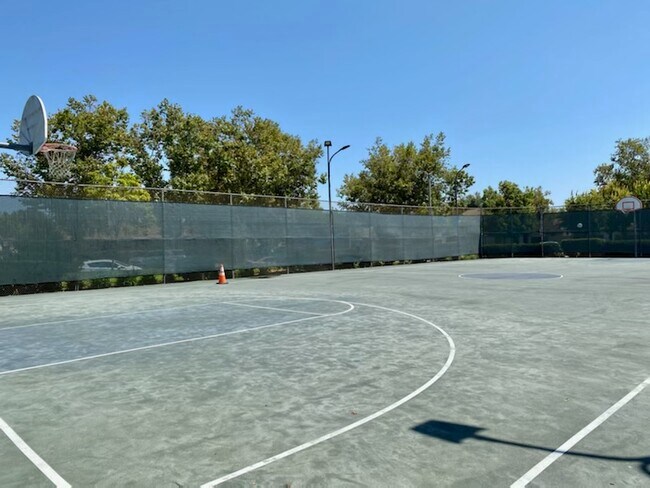 Building Photo - 103 Lemon Grv