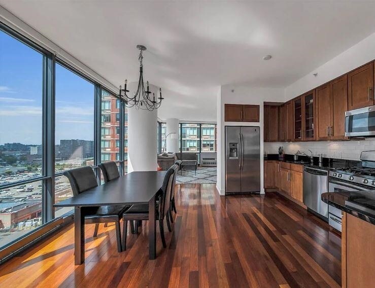 Foto principal - 389 Washington St