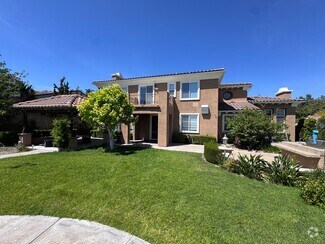 Building Photo - 2528 N San Miguel Dr