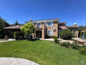 Building Photo - 2528 N San Miguel Dr