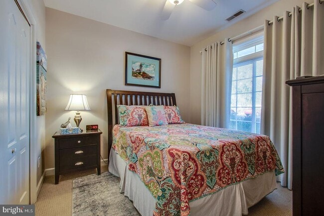 Building Photo - 34341 Summerlyn Dr