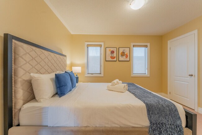 Photo du bâtiment - 40 Coastline Dr