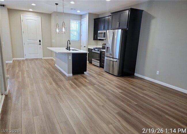 Building Photo - 716 N Water St