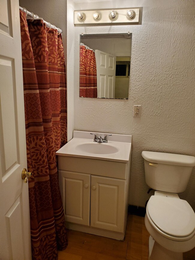 Foto del edificio - 4812 Tennessee St