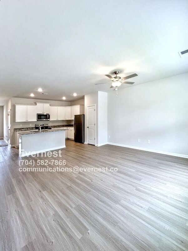 Foto del edificio - 2174 Willow Gln Dr