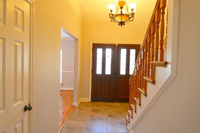 Foto del edificio - 14830 La Rana Dr