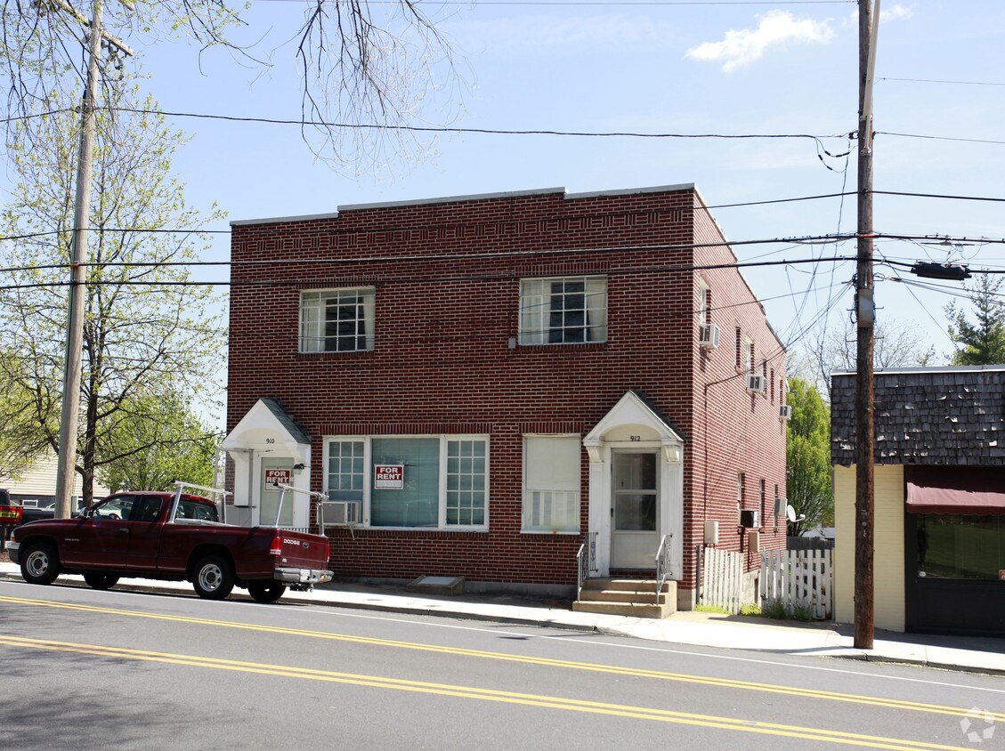 910912 S Braddock St, Winchester, VA 22601 910912 S Braddock St