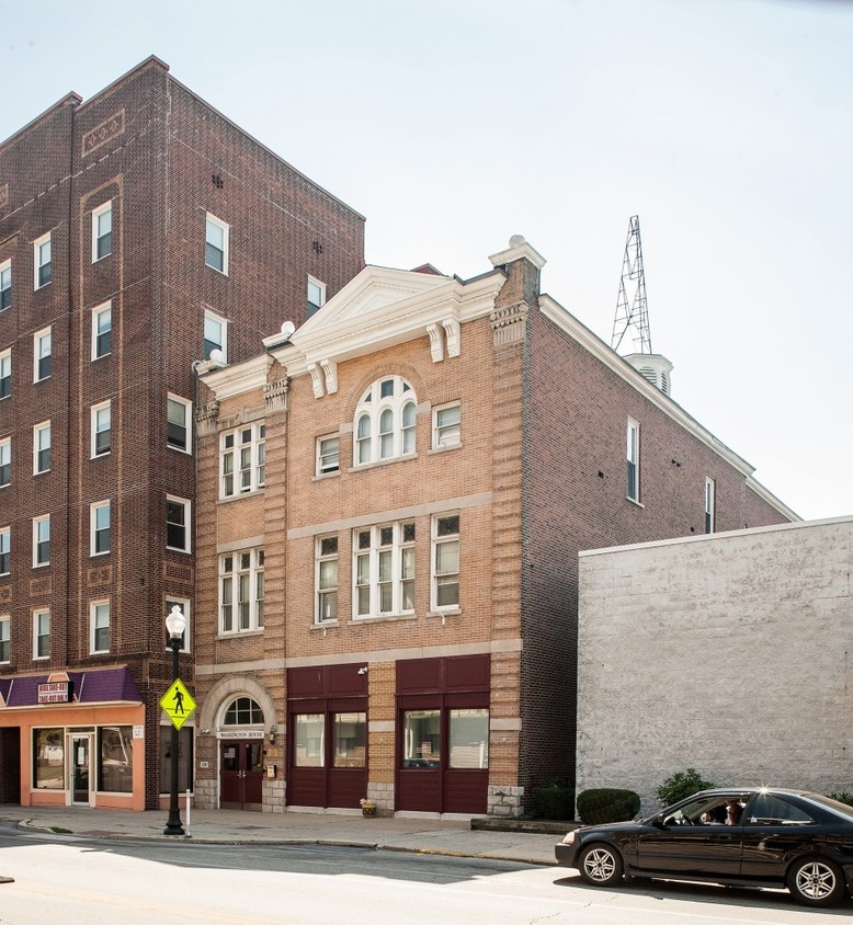 Primary Photo - Washington House Apartments