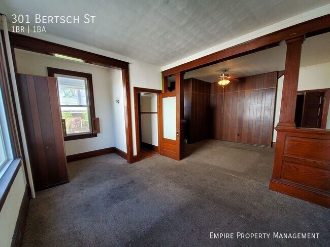 Building Photo - 1st floor: 1 Bedroom / 1 Bathroom in Lansf...