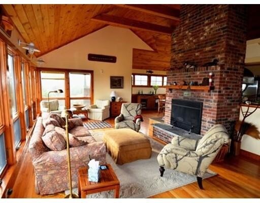 Foto del edificio - 11 Ocean View Farm Rd