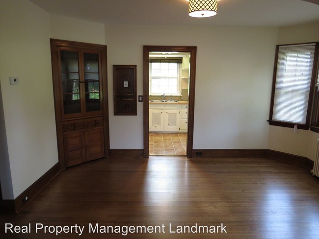 Foto del edificio - 4 br, 2 bath House - 163 Woodhull Avenue