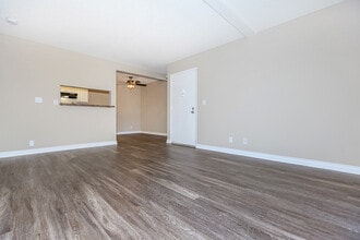 Building Photo - Raintree Apartment Homes