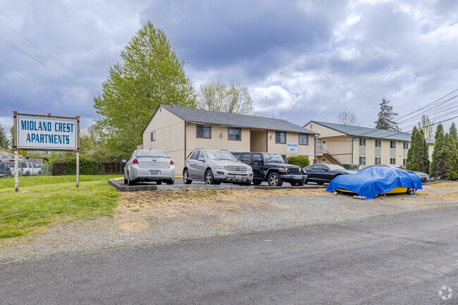Building Photo - Midland Crest Apartments