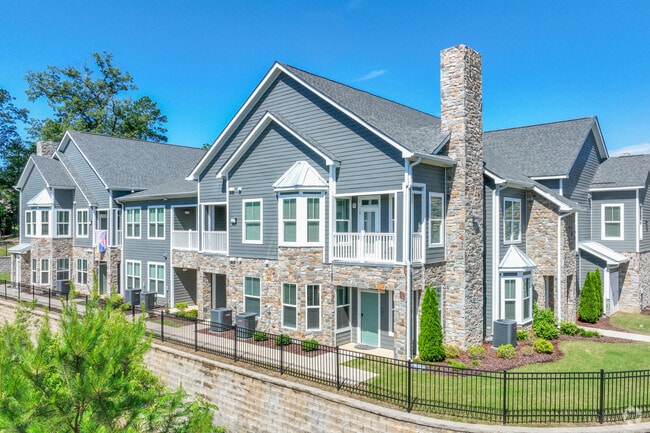 Exterior - The Point at Greystone