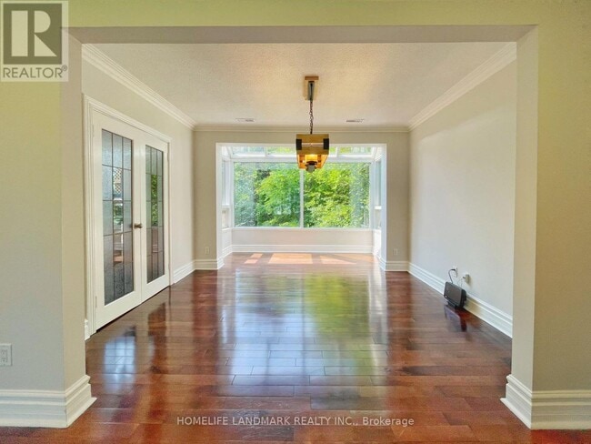 Building Photo - 21 Glamis Pl