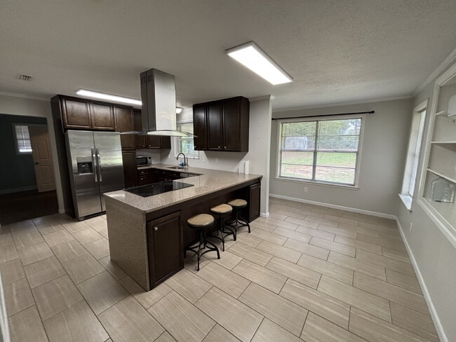 Building Photo - Available now FOR RENT in Dothan, AL!! -MO...