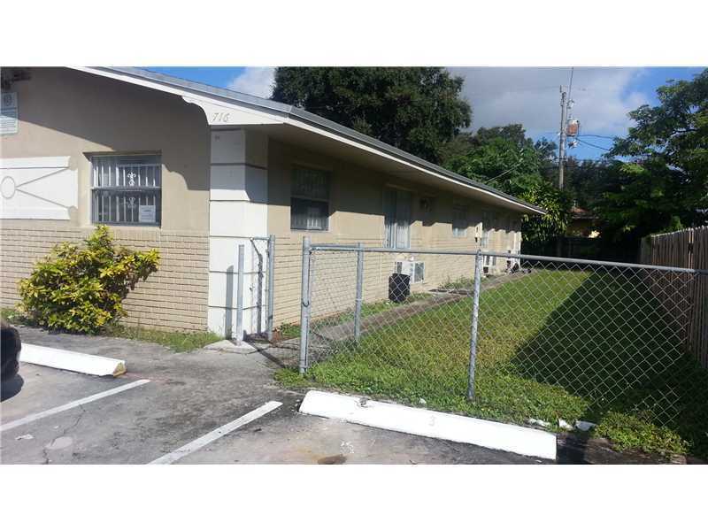 Foto principal - 716 SW 7th St