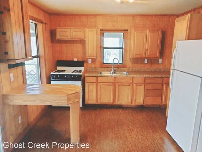 Building Photo - 2 br, 1 bath House - 754 Rio Luna Dr.