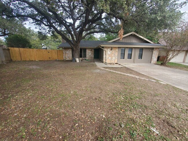 Foto del edificio - 3051 Heidi St