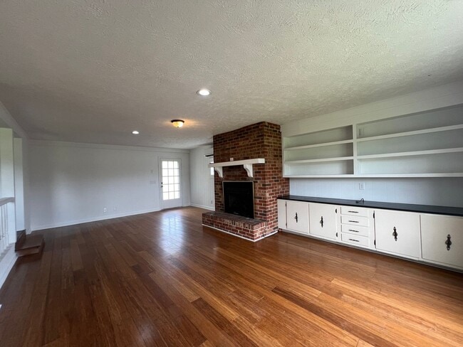 Photo - Loris - 3 Bedroom / 2 Bathroom House