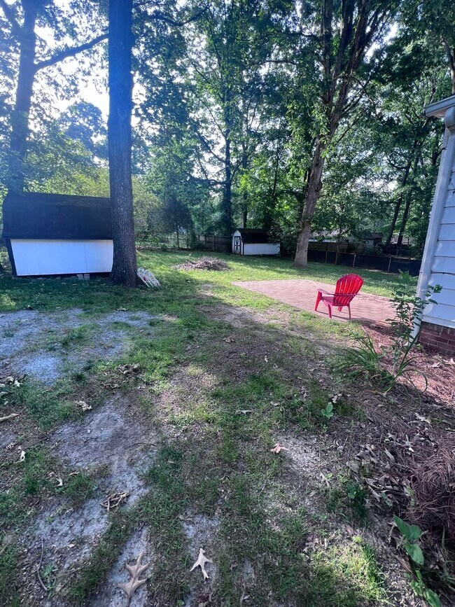 Photo - 212 Forestdale Dr House