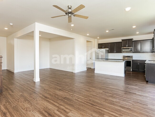 Foto del edificio - 9213 Shootingstar St SE