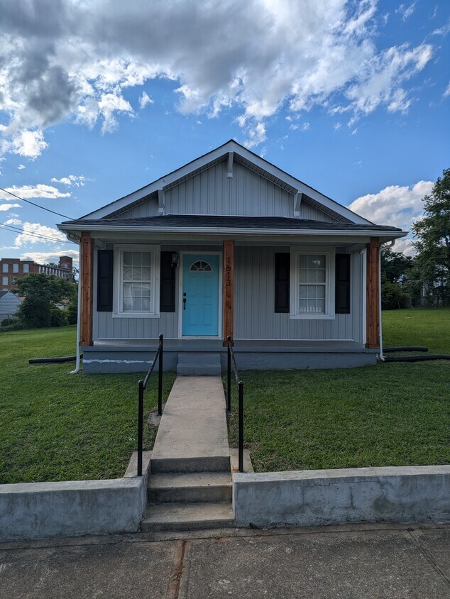 Foto principal - 1613 13th St