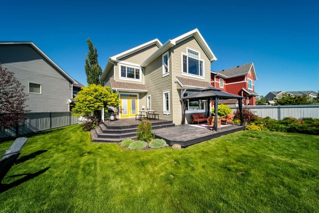 Building Photo - 1840-1880 80 St SW