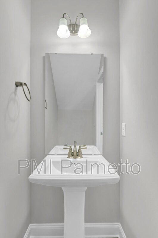 Foto del edificio - 318 Stillington St