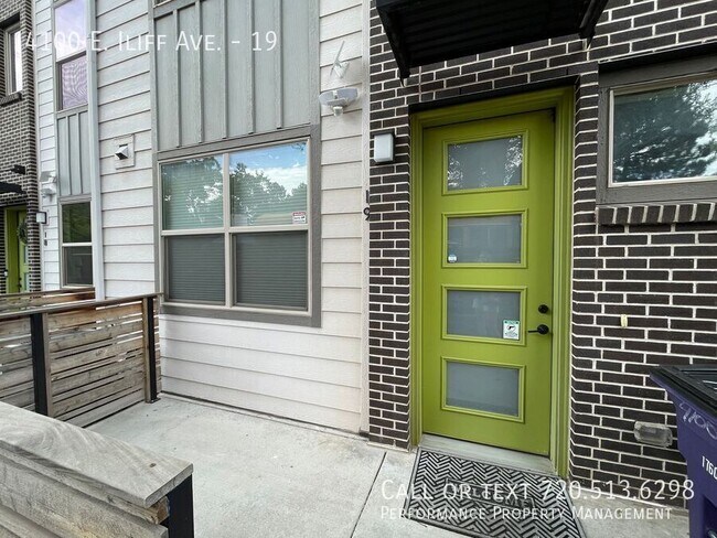 Building Photo - 4100 E Iliff Ave
