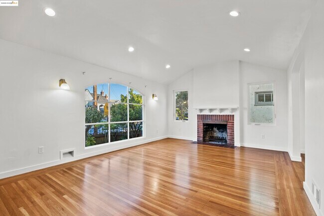 Foto del edificio - 510 Pomona Ave