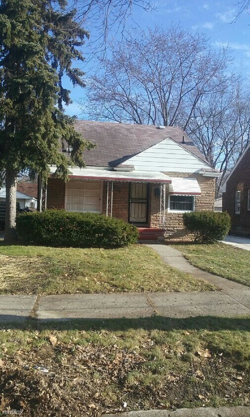 9320 Fielding St, Detroit, MI 48228 House Rental in Detroit, MI