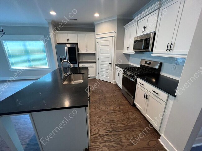 Building Photo - 3662 Halcyon Trace