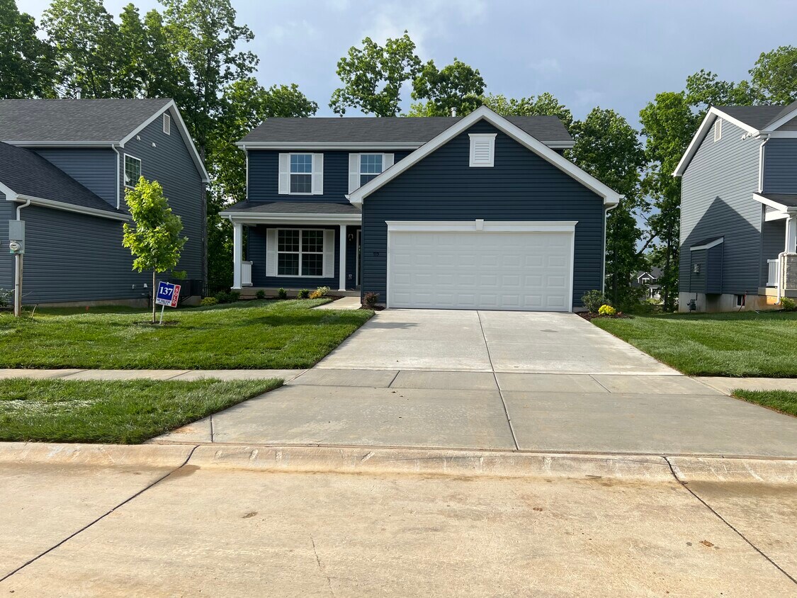 Primary Photo - 719 Switchgrass Dr