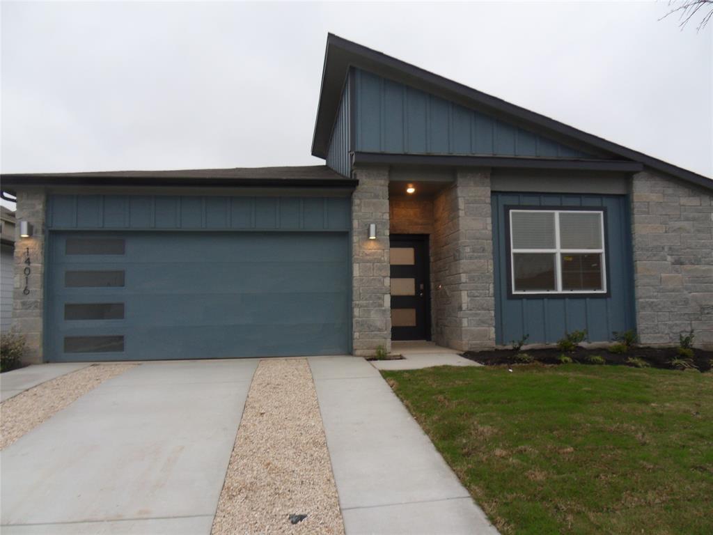 Foto principal - 14016 Lubeck Dr