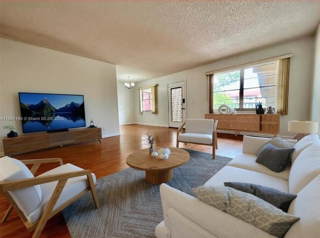 Building Photo - 801 SW 133rd Terrace