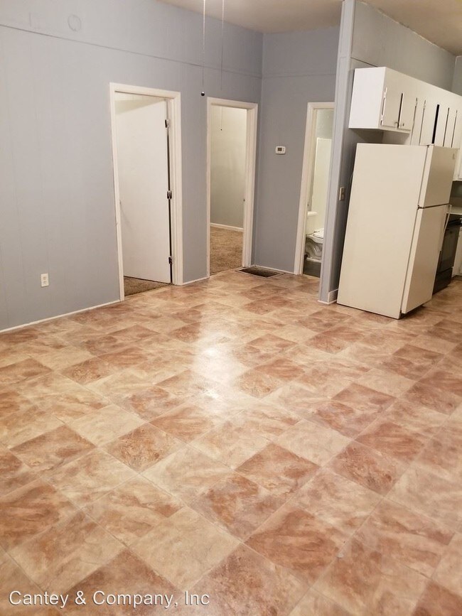 Foto del edificio - 2921-2923 Taylor Rd