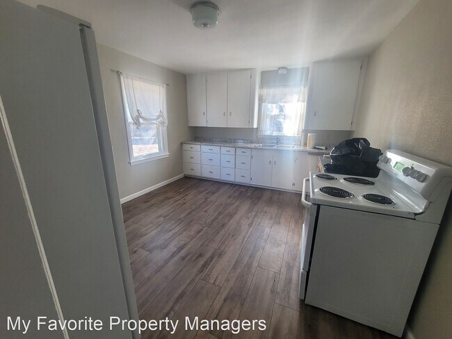 Foto del edificio - 2 br, 1 bath House - 1340 E. Main St.