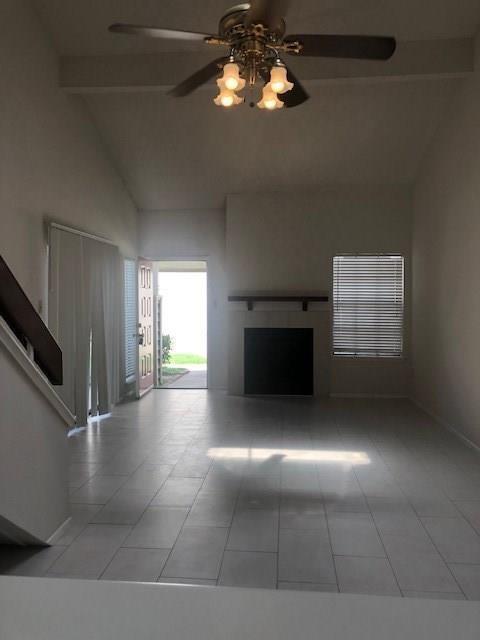 Foto del edificio - 2710 Grants Lake Blvd