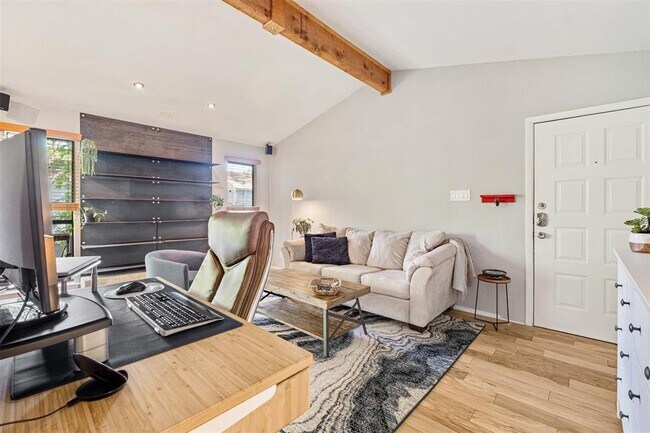 Foto del edificio - 5602 Woodrow Ave