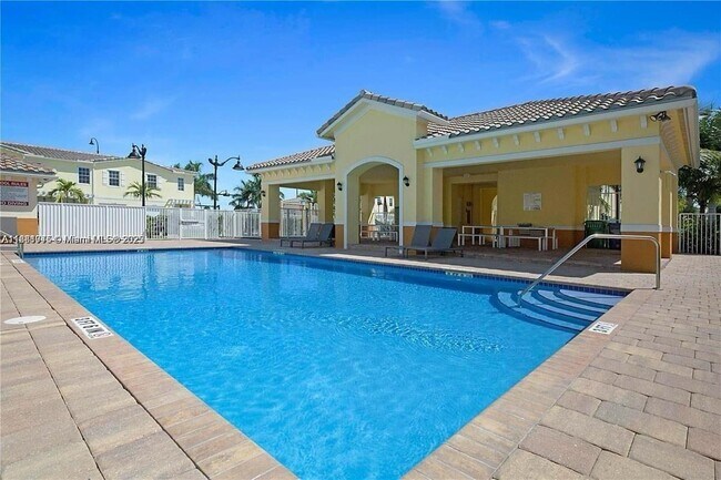 Foto del edificio - 4030 NW 11th St
